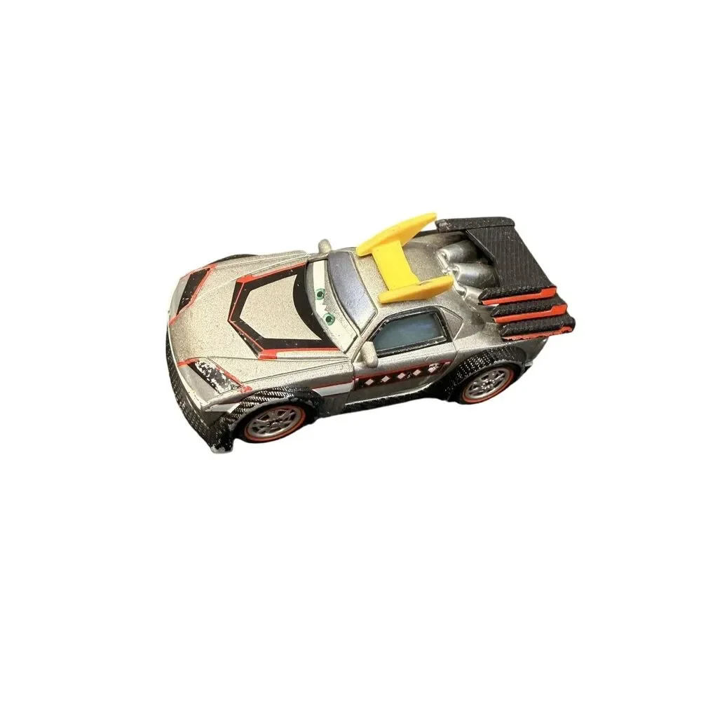 Disney Pixar Car Toon KABUTO Warsstars Rare Disney Cars Diecast Toys 1:55